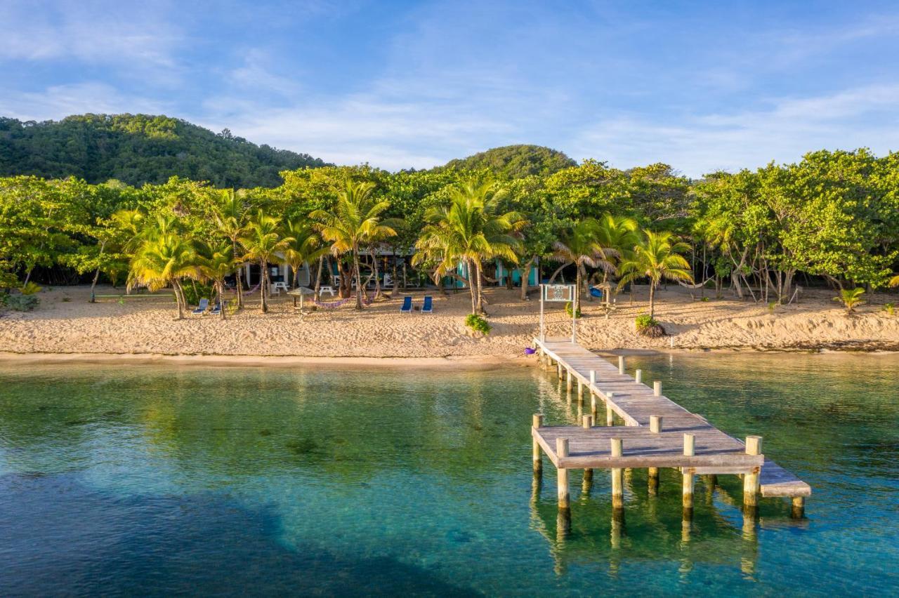 Camp Bay Lodge Exterior photo