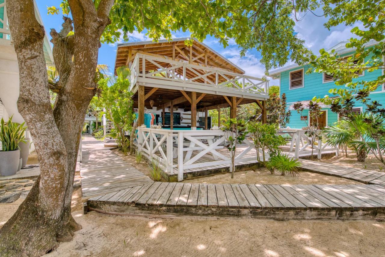 Camp Bay Lodge Exterior photo